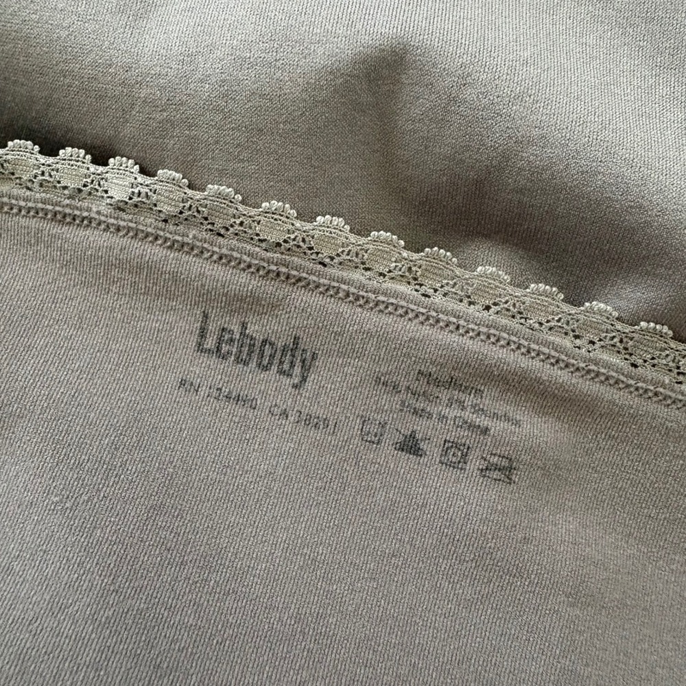Lebody Womens Seamless Lace Trim Camisole Tank Top Taupe Grey M Basic Capsule - Picture 3 of 6
